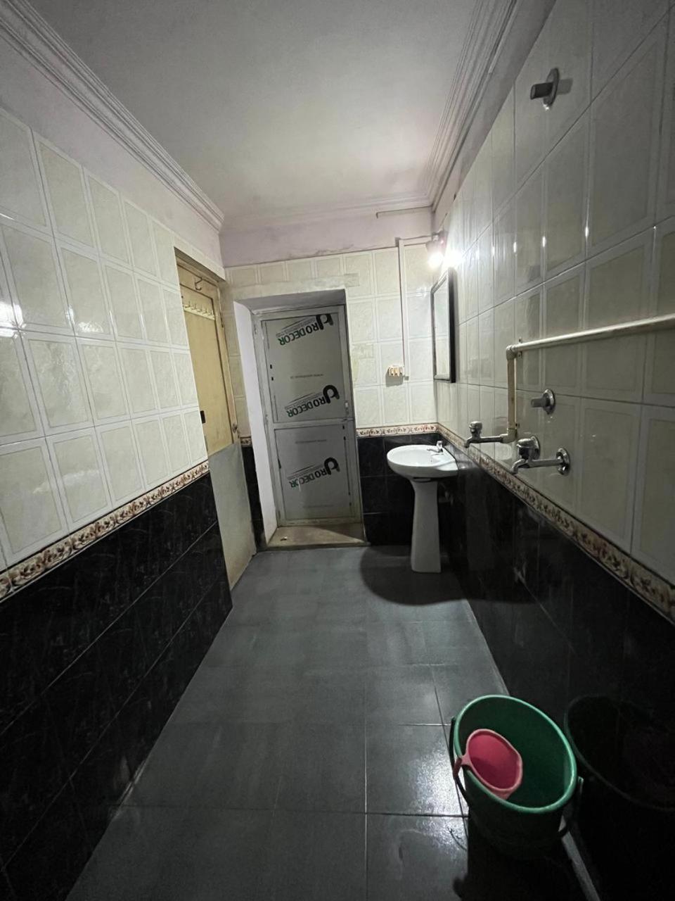 Vishwa Deva Homestay 瓦拉纳西 外观 照片
